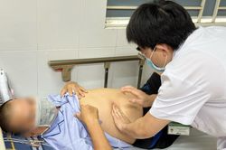Mang ổ sán lá gan lớn vì thói quen ăn rau muống sống