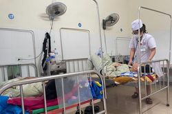 Quảng Ngãi: 6 người nhập viện nghi ngộ độc thực phẩm sau khi ăn bánh mì