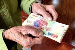 Gần 14.000 người được giải quyết hưởng lương hưu trong 4 tháng đầu năm