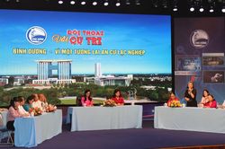 Bài 2: 'Đối thoại với cử tri' qua nền tảng số, sóng truyền hình
