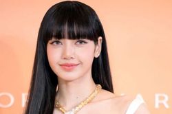 Lisa Blackpink sang chảnh trên du thuyền ở Monaco, gây tranh cãi về lối sống xa hoa