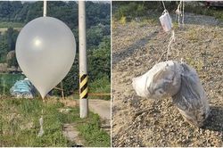 Hàn Quốc phát hiện 90 bóng bay nghi mang theo rác từ Triều Tiên