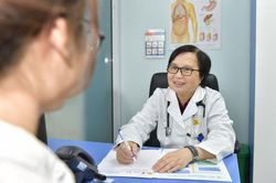 PGS.TS Nguyễn Thị Vân Hồng hơn 40 năm cống hiến cho ngành tiêu hóa