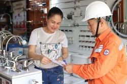 Giá điện, thịt lợn 'leo thang' khiến CPI tháng 5 tăng