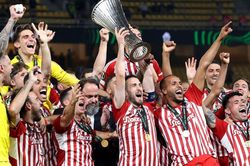 Chiến đấu quả cảm, 'đại gia' Hy Lạp gieo sầu người Ý sau 120 phút chung kết Conference League