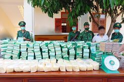 Bắt giữ 8 đối tượng và gần 200kg ma túy