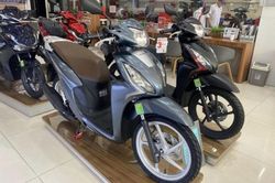 Giá xe Honda Vision cuối tháng 5/2024 giảm siêu mạnh, giá rẻ như Future gây xôn xao dân tình