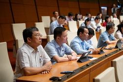 Quốc hội xem xét điều chỉnh Luật Đất đai có hiệu lực từ 1/8/2024