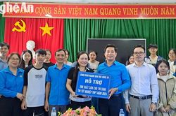 Trao tặng 800 suất cơm miễn phí cho thí sinh vùng cao Nghệ An tham dự Kỳ thi tốt nghiệp THPT năm 2024