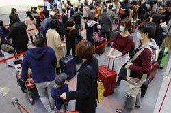 Sự thật về thông tin người nước ngoài xuất cảnh khỏi Việt Nam không làm thủ tục khai báo sẽ bị xử phạt?