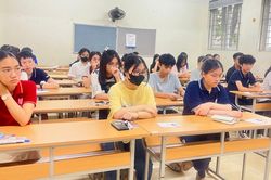 THPT Ngoại ngữ- Trường chuyên đầu tiên tổ chức thi lớp 10 với 3.300 thí sinh