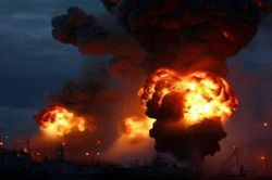 Hàng không Nga không kích chính xác, kho đạn Ukraine nổ tung