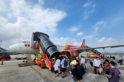 Ủy ban Cạnh tranh Quốc gia yêu cầu hãng hàng không cung cấp thông tin về giá máy bay trước ngày 4/6