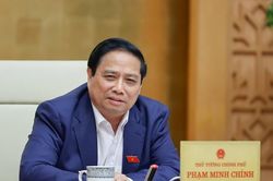 Thủ tướng: Đề xuất phương án phù hợp nhất về bảng lương, lương cơ sở từ ngày 1/7