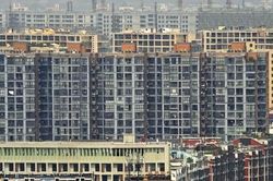 Nhà đầu tư bất động sản Trung Quốc chớp thời cơ săn món hời