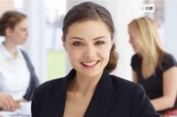 Tôi nên làm gì nếu bị đồng nghiệp chèn ép ở nơi làm việc?