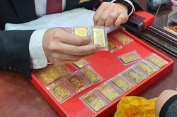 Ngân hàng Nhà nước khuyến cáo giá vàng miếng SJC còn có thể giảm tiếp