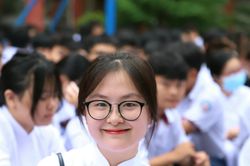 Vì sao trường thuộc ĐH Quốc gia Hà Nội không tuyển thí sinh thấp bé?