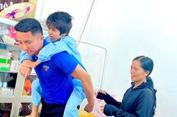 Vừa mổ ruột thừa 4 ngày, thí sinh huyện Đô Lương vẫn tham dự Kỳ tuyển sinh lớp 10
