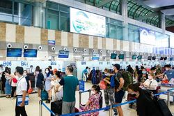 Giá vé máy bay dịp cao điểm Hè có nhiều vé rẻ để hành khách lựa chọn