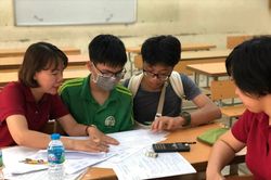 Thi lớp 10 Hà Nội: 10 thí sinh dự thi trong điều kiện đặc biệt