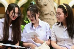 Gợi ý đáp án đề thi môn Văn kỳ thi tuyển sinh vào 10 TP HCM năm 2024