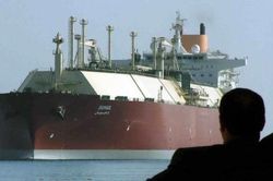 EU cam kết không để châu Á bị ảnh hưởng khi trừng phạt LNG Nga
