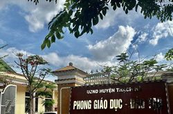 Các trường học ở Thạch Hà chuyển nộp các khoản tiền bất thường