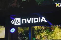 Vốn hóa Nvidia bất ngờ vượt Apple