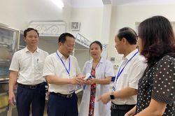 Hà Nội: Thêm hai thí sinh phải hỗ trợ y tế trong buổi thi vào lớp 10 ngày mai