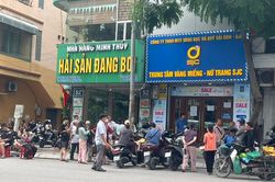 Giá bán vàng tới 'Big 4' và SJC không đổi, SBV khẳng định có đủ nguồn lực để cung ứng