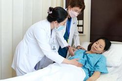 Cứu sản phụ bị xuất huyết gần 2 lít máu trước khi vào bệnh viện