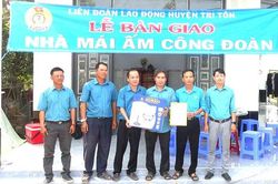 An cư lạc nghiệp