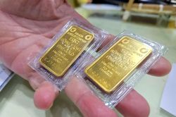 Ngân hàng Nhà nước lần đầu không giảm giá bán vàng miếng