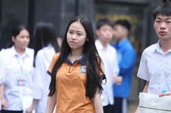Chiều 8/6, thí sinh thi môn ngoại ngữ – kỳ thi vào lớp 10