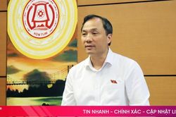 Trưởng đoàn ĐBQH Hà Tĩnh điều hành phiên thảo luận tổ về 2 dự án luật