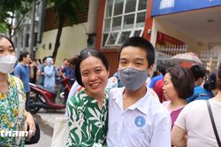 Đề Tiếng Anh vừa sức, sỹ tử Thủ đô kết thúc ngày thi đầu tiên vào lớp 10