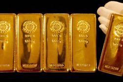Vàng thế giới 8/6: Giảm 3% sau 'cú sốc' kép báo cáo NFP và dữ liệu Trung Quốc