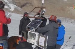 Bolivia theo dõi sông băng tan chảy bằng công nghệ mới