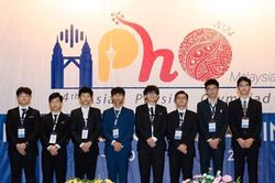 Học sinh Việt Nam giành huy chương Vàng sau nhiều năm dự Olympic Vật lý châu Á