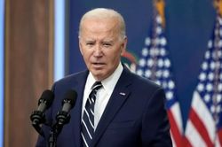 Tổng thống Biden cảnh báo Nga 'sẽ không dừng lại ở Ukraine'
