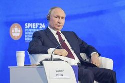 Tổng thống Putin: Nga xem xét mọi kịch bản cho chiến dịch quân sự đặc biệt
