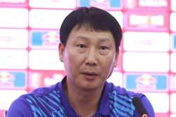 Huấn luyện viên Kim Sang-sik: 'Đội tuyển Việt Nam đến Iraq với mục tiêu giành chiến thắng'