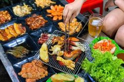 Tăng cường kiểm tra an toàn thực phẩm cơ sở kinh doanh dịch vụ ăn uống