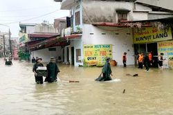 Thủ tướng chỉ đạo chủ động ứng phó thiên tai