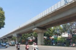 Hà Nội lại đón nắng nóng, xen giữa mưa dông