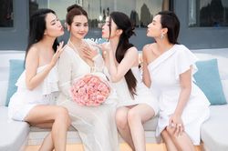 Huyền Lizzie gợi cảm ở tuổi 34