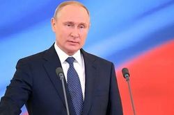 Tổng thống Putin chúc mừng nhân dân nhân Ngày Quốc khánh