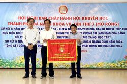 Tập trung chăm lo công tác khuyến học, khuyến tài