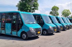 Hà Nội: Cử tri đề nghị bố trí xe buýt loại nhỏ đưa đón khách khu phố cổ để giảm ùn tắc